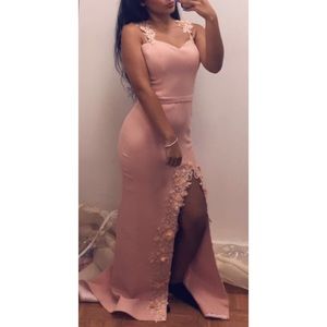 Custom made dress (weddings, homecoming, prom)